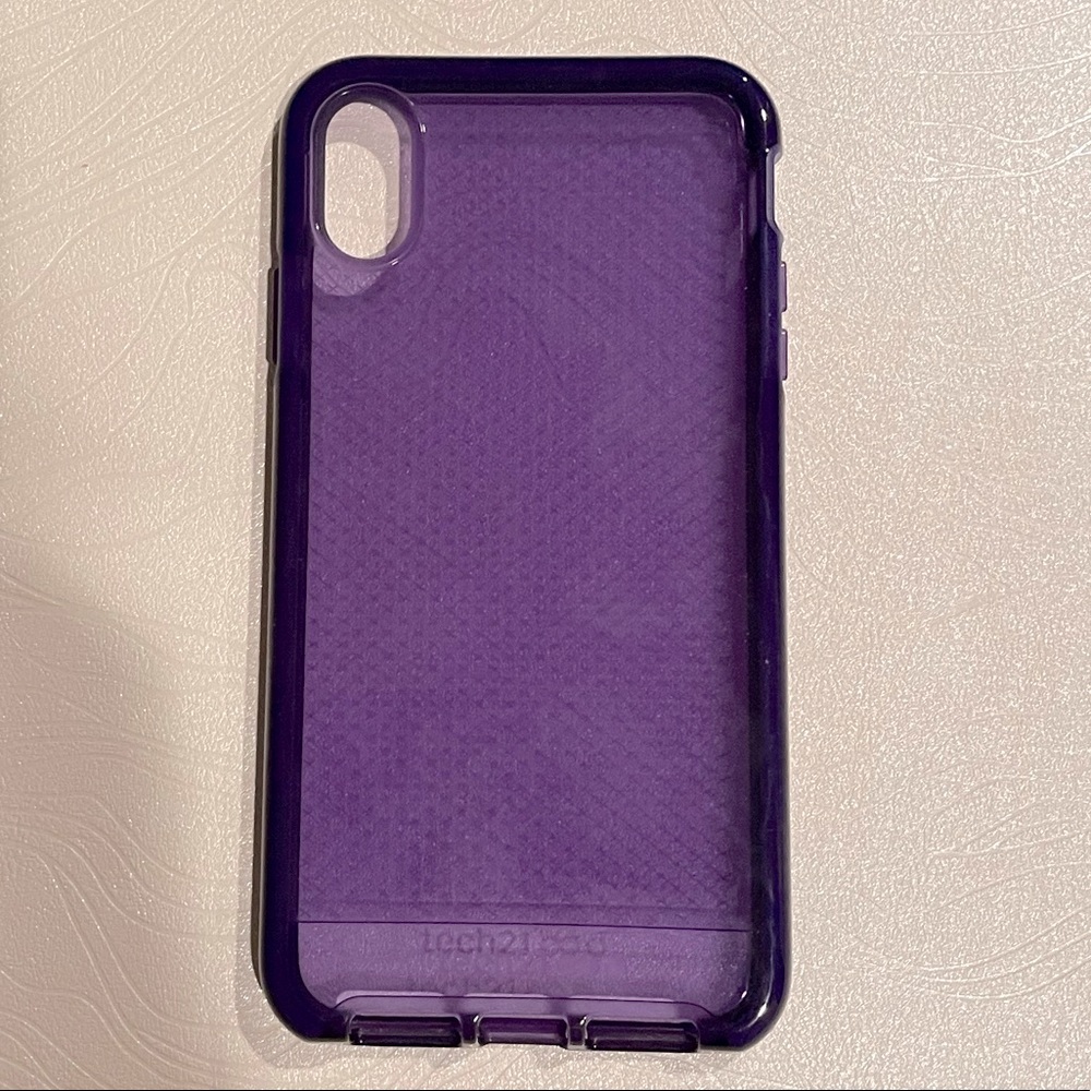 Tech21 xs Max case